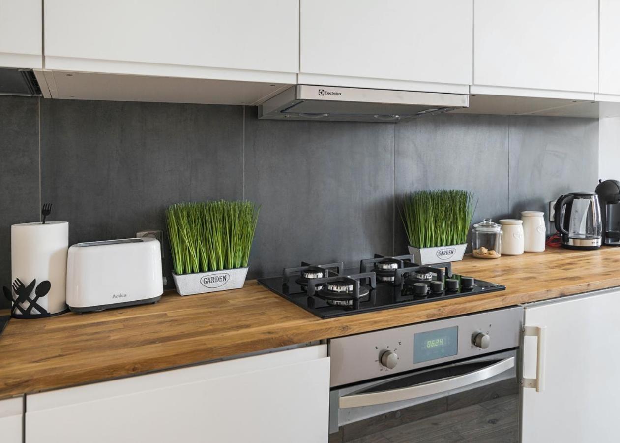 Cozy Apartment In The Centre Of Warsaw, Metro, Wi-Fi - By Hik Apartments Luaran gambar